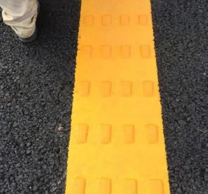 Battery Driving Thermoplastic Noice Convex Line Road Marking Machine