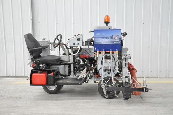 Samll Driving Thermoplastic Road Line Marking Tricycle Conduction Oil Heating System